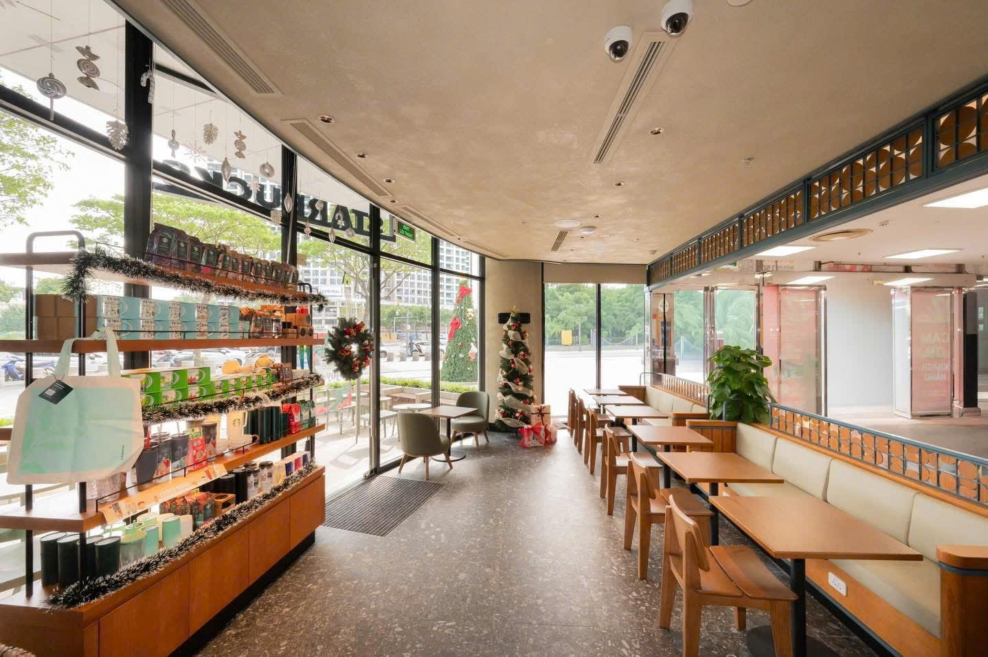 STARBUCKS LOTTE - ĐÀ NẴNG 3 stabucks lotte da nang 6