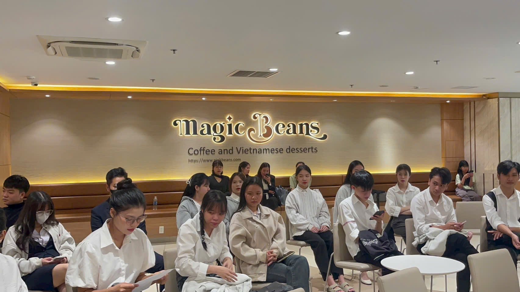 MAGIC BEANS COFFEE - ĐÀ NẴNG 1 Magic Beans Cafe Da Nang 8