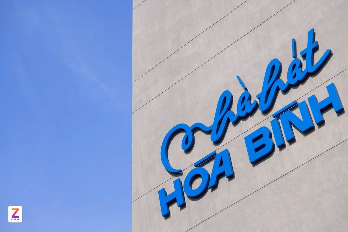 NHÀ HÁT HOÀ BÌNH HCM 6 nha hat hoa binh 5