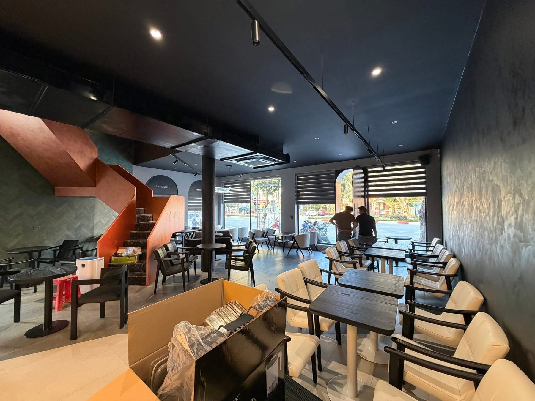 THE MOON COFFEE & TEA - HÀ TĨNH 9 the moon cafe ha tinh 9